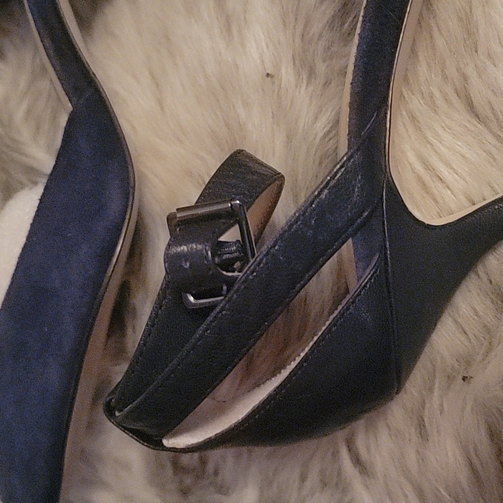 🎁🎁🎁🎁 Heels - Picture 2 of 8